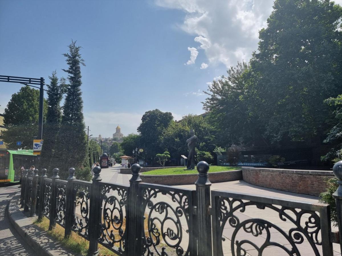 Old Tbilisi Freedom Square, Tbilisi Площадь Свободы Vila Exterior foto